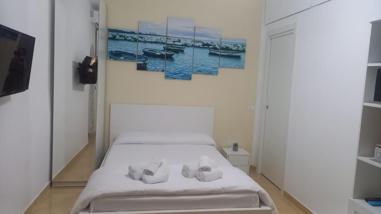 Ciervo'S Home -Appartamento Smart Nel Cuore Di Napoli Dış mekan fotoğraf